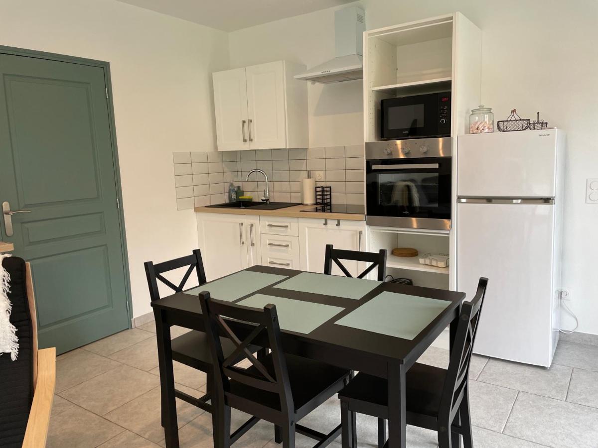 Aux Fines Bulles Gite Et Chambres D Hotes Neuve-Maison Exterior photo